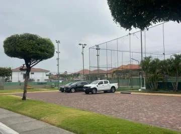 Samborondón Km 7 Terrasol Casa Al Lago a Estrenar en 5 a 10 Meses. Guayas — imagen 4