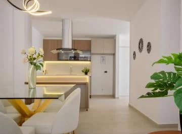 Hermoso Departamento de Venta en El Nuevo Centro de Cumbayá! — imagen 2