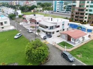 Oportunidad Departamento 120 m. Amoblado Playa Tonsupa, Urbanización Castelnuovo $90.000 — imagen 5