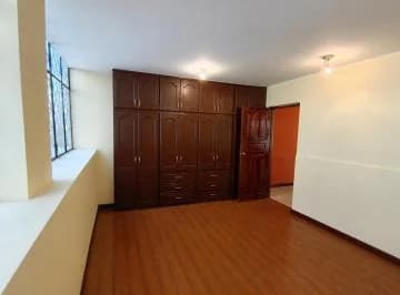 Casa Rentera en Venta - Sector Mitad del Mundo — imagen 2