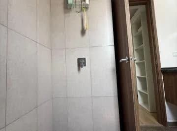 Casa de 145 m² con 3 Habitaciones en Venta en El Centro de Conocoto — imagen 2