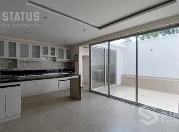 Venta de Casa en Conocoto - Conjunto con Piscina — imagen 5