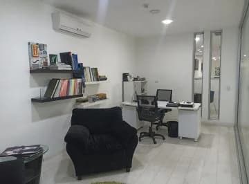 Urdesa Central Vendo Casa Nueva, U Oficina Comercial Espaciosa de Una Planta, Guayas — imagen 4