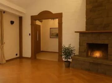 Hermosa Casa de Venta Al Pie del Campo de Golf en El Club Los Chillos! — imagen 5