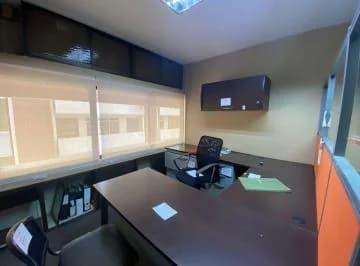 Empresa Multinacional Vende Oficina de Oportunidad en Edificio Plaza, Guayas — imagen 2