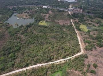 Terreno con Galpón en Venta Km 43 Vía a La Costa Al Pie de La Vía, de 85.300 m², Guayas — imagen 3