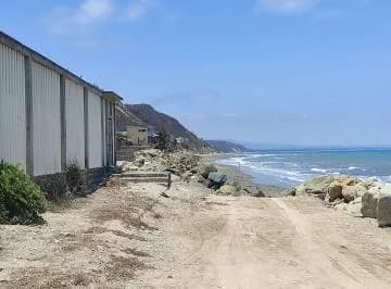 Terreno Frente Al Mar de Venta en Crucita, Manabí — imagen 3
