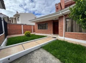 Casa en Venta en Urbanización Cica en Ochoa Leon, Azuay — imagen 5
