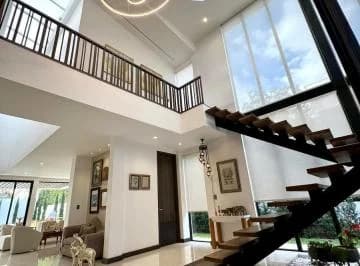 Mv - Sector de Tumbaco - Viña del Chiche, en Venta Casa de Lujo de 4d 630 m² Terreno 820 m² — imagen 2