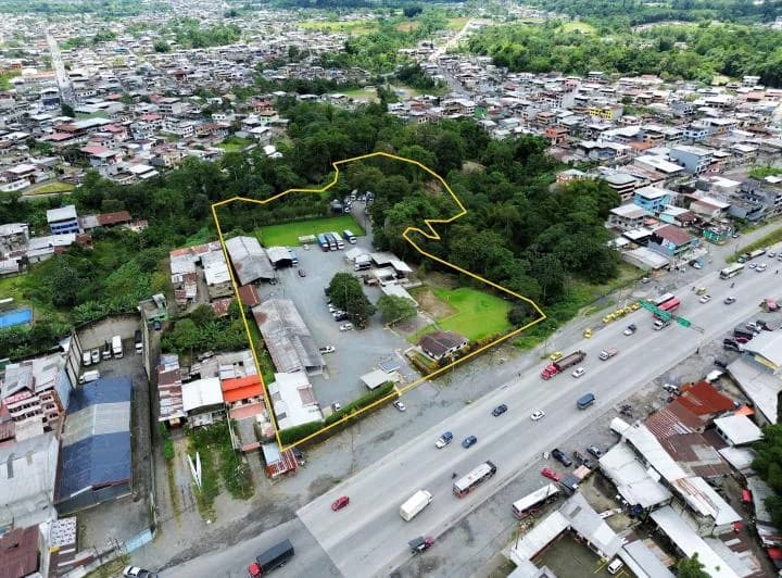 Terreno en Venta Santo Domingo Excelente Ubicacion Redondel Sueño de Bolivar — imagen 1