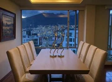 Departamento de 170 m² en Bellavista – Amplios Espacios, 4 Parqueaderos y Excelente Ubicación — imagen 5