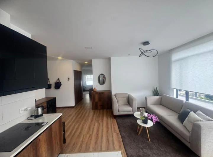 Departamento de 123 m² con 2 Habitaciones en Venta en Monteserrín — imagen 1