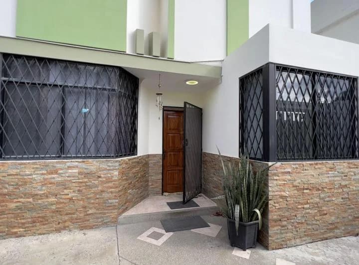 Casa en venta en Manta, Manabí