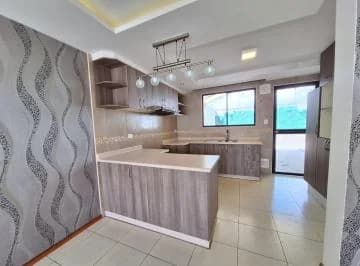 Vendo Hermosa Casa Muy Amplia en Llano Grande — imagen 2