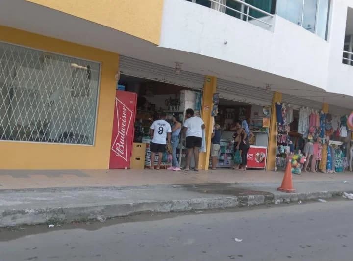 Local comercial en venta en Atacames, Esmeraldas