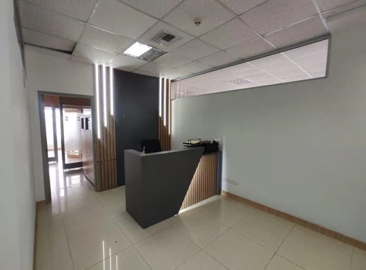 Local comercial en venta en Manta, Manabí