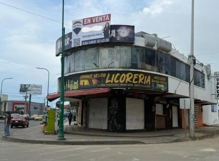 Local comercial en venta en Manta, Manabí