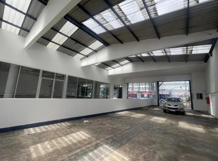 Local comercial en venta en Quito, Pichincha