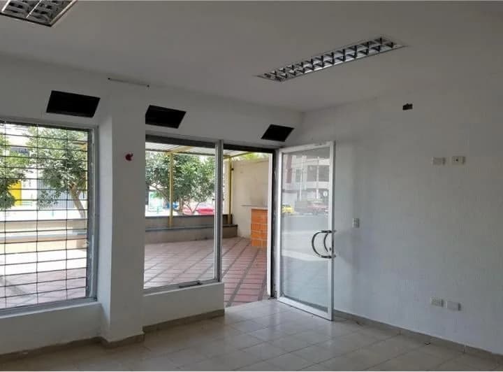 Local comercial en venta en Manta, Manabí
