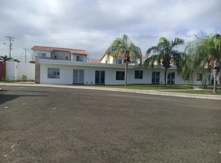 Casa en venta en Manta, Manabí