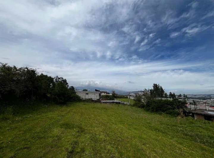 Terreno en venta en Cayambe, Pichincha