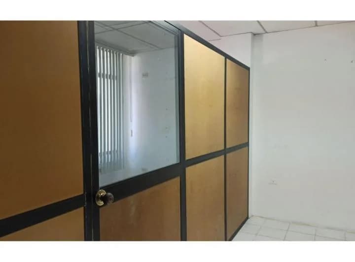 Local comercial en venta en Manta, Manabí