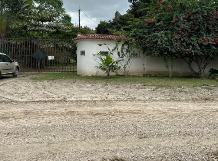 Terreno en venta en Cerecita, Guayas