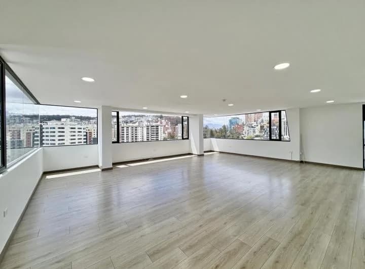 Local comercial en venta en Quito, Pichincha