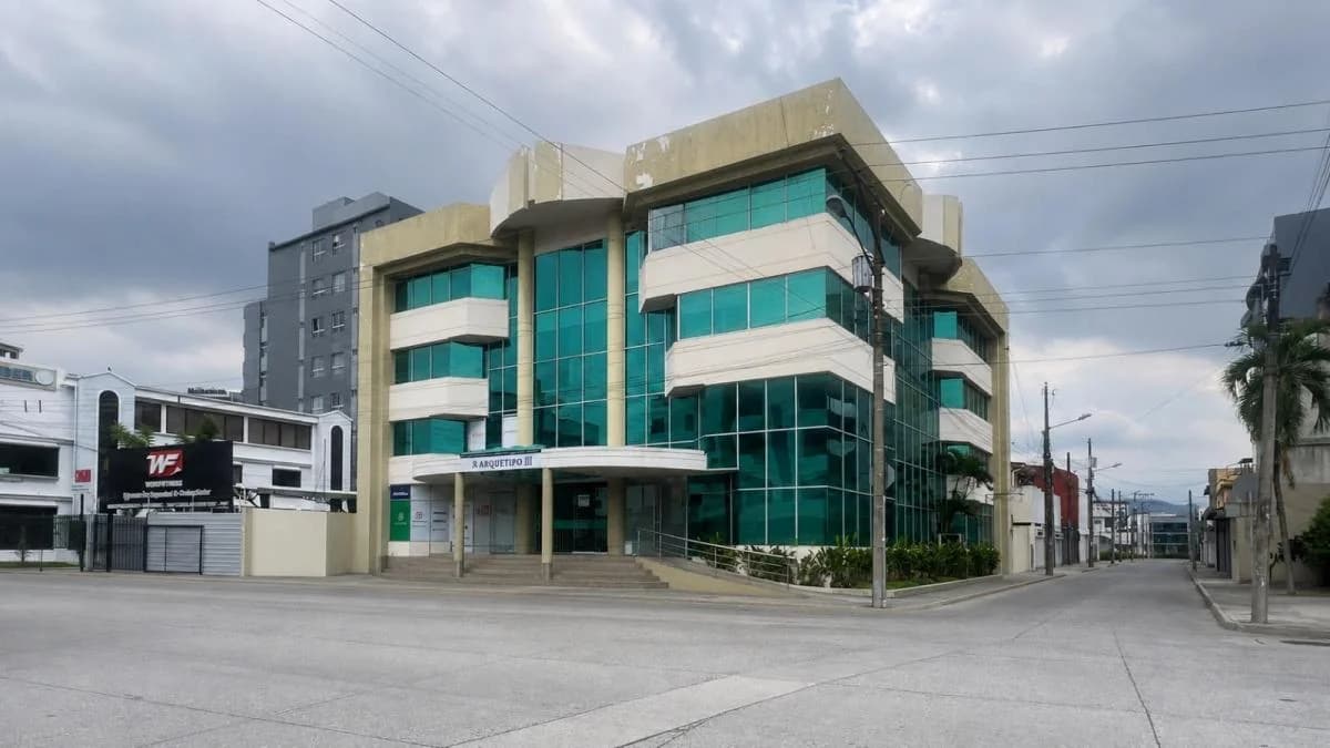 Vendo Oficina en Kennedy Norte, Guayas — imagen 5