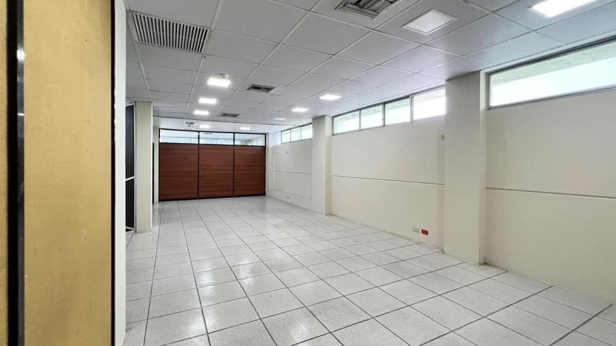 Vendo Oficina en Kennedy Norte, Guayas — imagen 2
