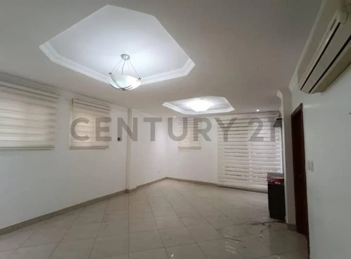 Oportunidad Kennedy Norte: Departamento de 3 Hab en Zona Cerrada/ Seguridad. Dn, Guayas — imagen 1