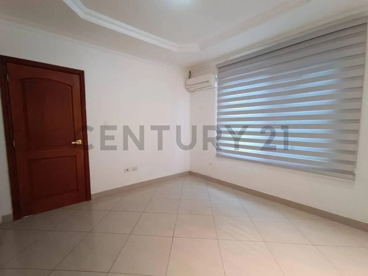 Oportunidad Kennedy Norte: Departamento de 3 Hab en Zona Cerrada/ Seguridad. Dn, Guayas — imagen 4