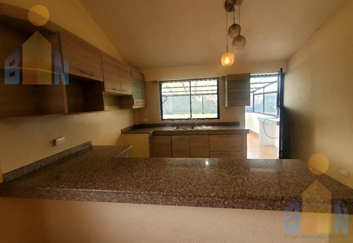 Ct Venta Departamento Duplex con Linda Vista - Sector Monjas – Autopista General Rumiñahui — imagen 3