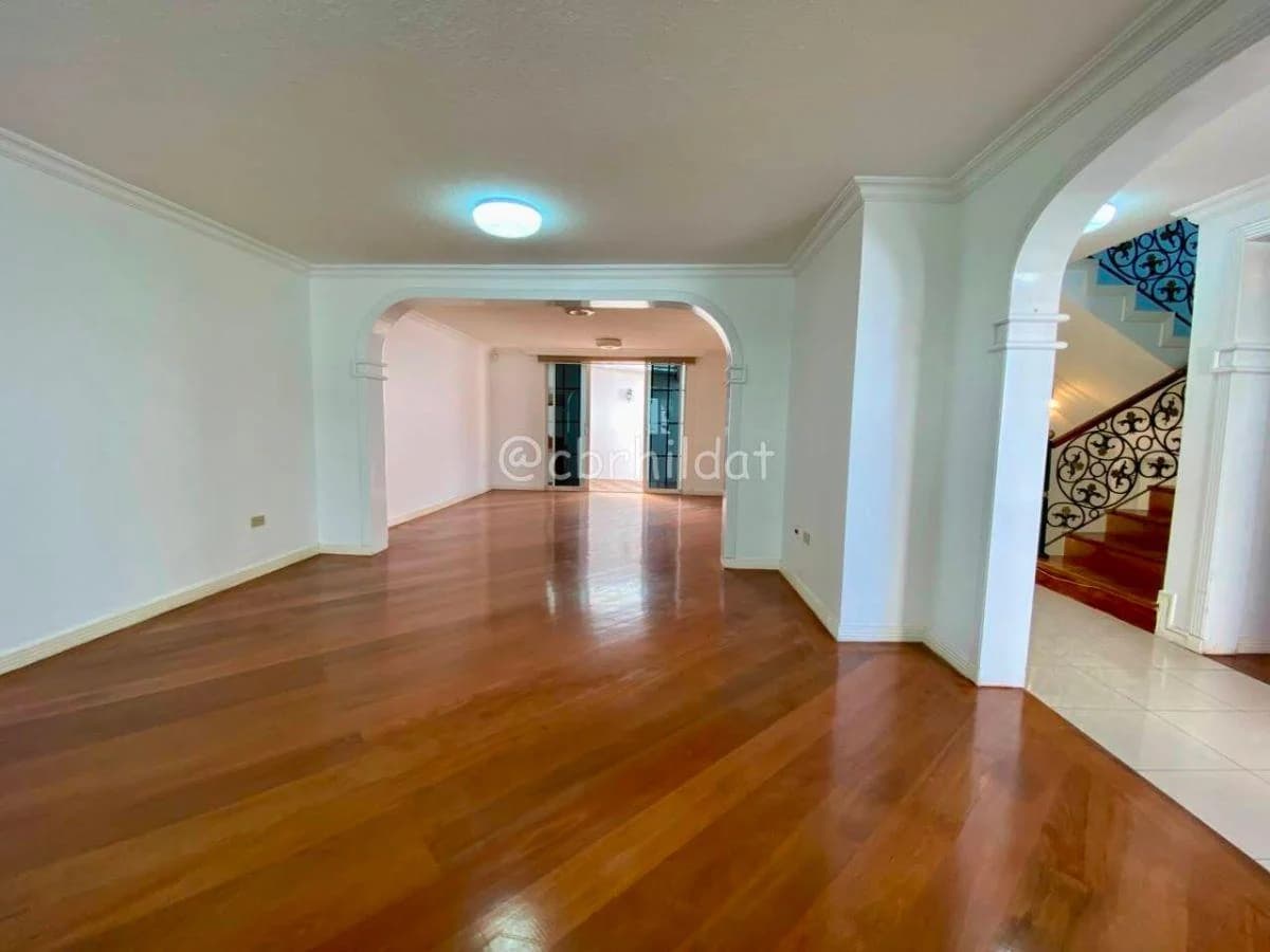 H/ El Condado, Casa en Venta, Usd — imagen 4