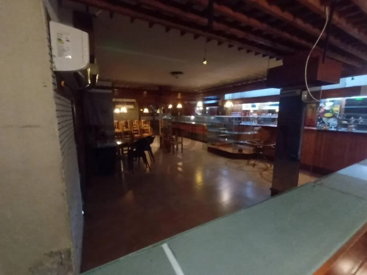 Vendo Local Comercial Centenario Sur 130 m² Calle R. B. de Icaza Frente a Colegio, Guayas — imagen 2