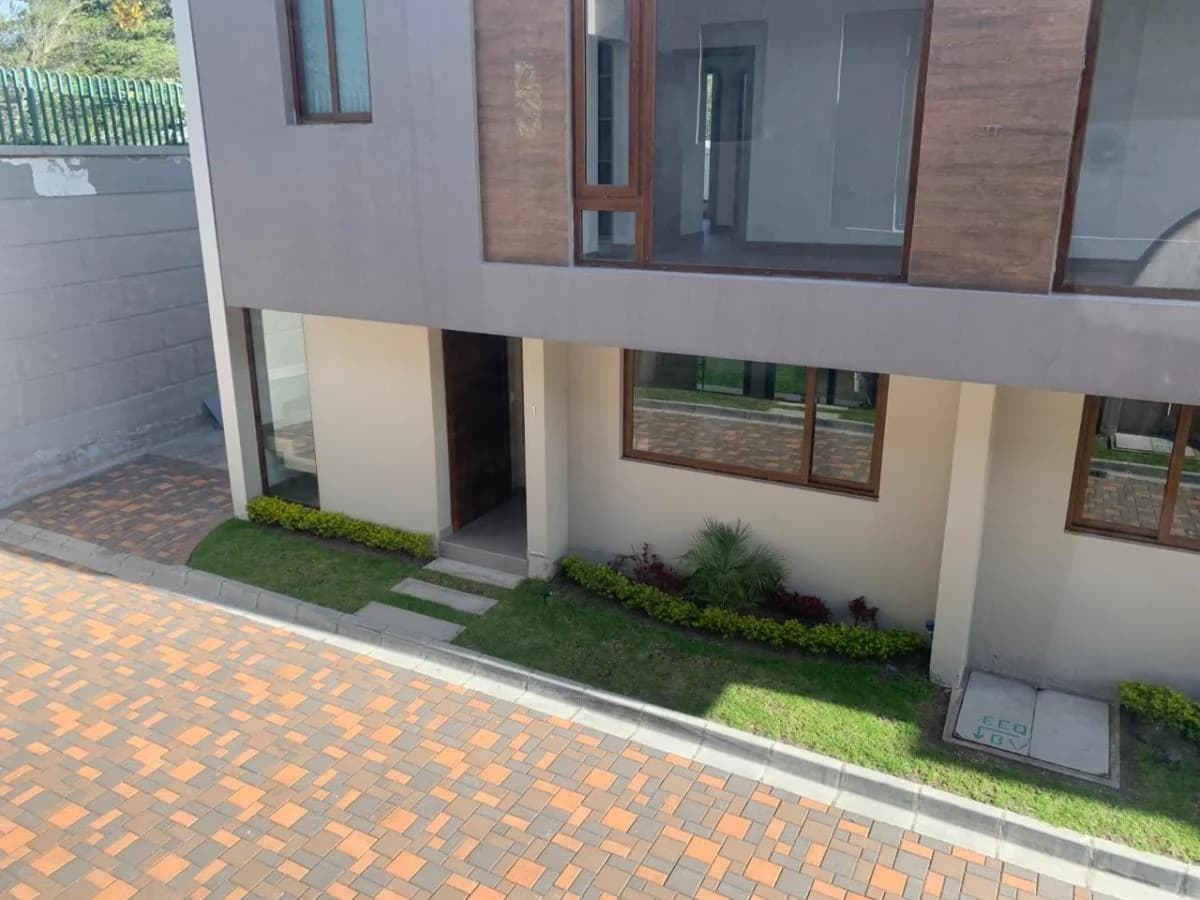 Venta Casa 187 m² Cumbayá Santa Ines en Conjunto — imagen 5