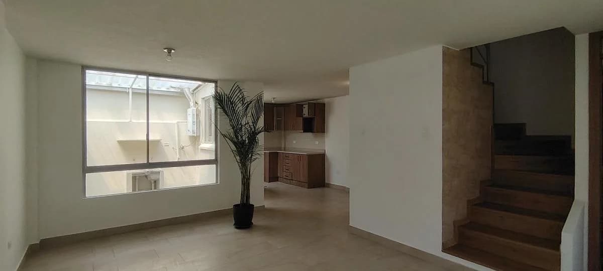 Venta de Casa Moderna en El Conjunto Patmos IV Sector Agencia Nacional de Transito – Quito Norte — imagen 5
