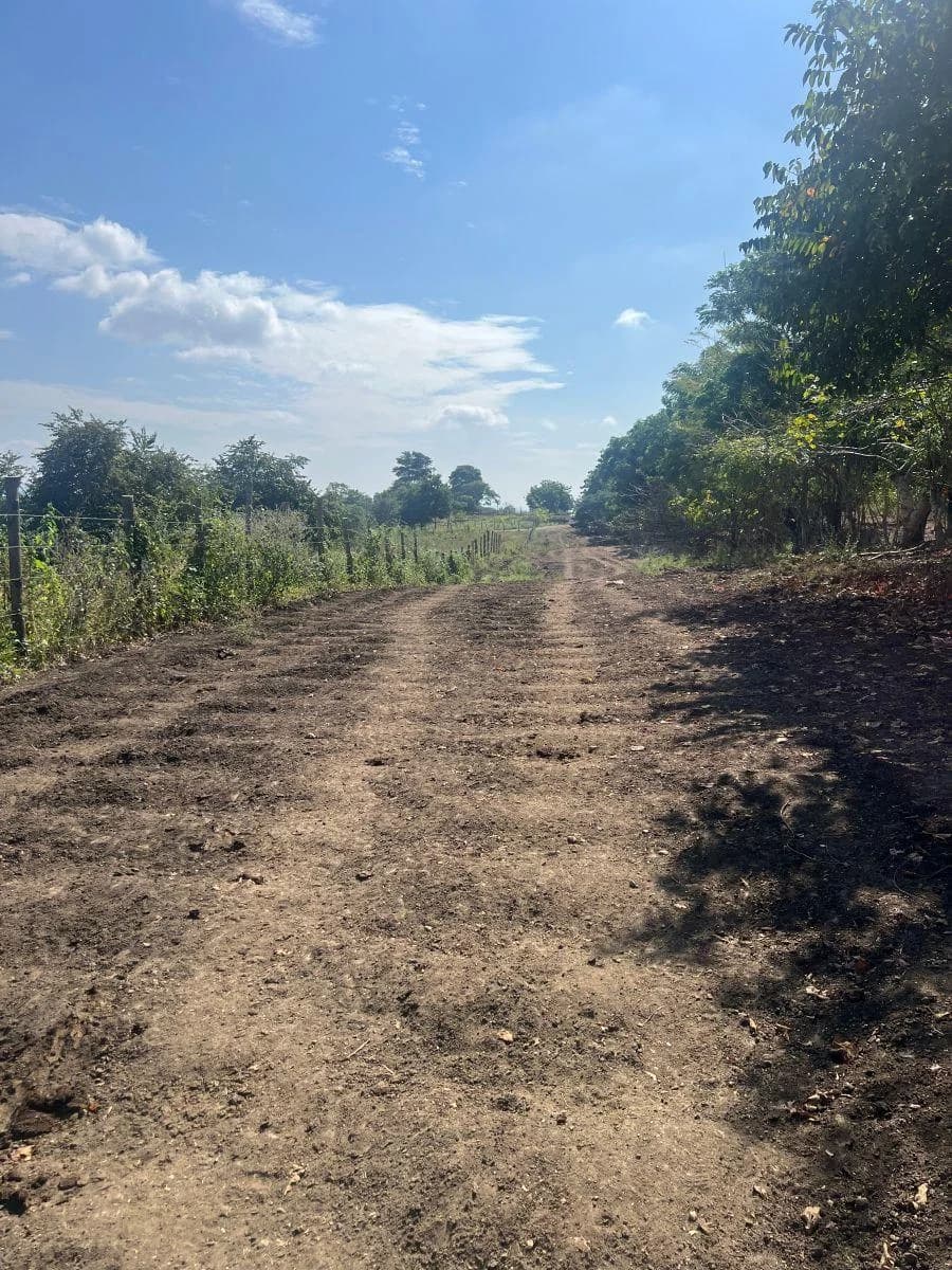 Venta 92.417,16 m² Vía a La Costa Km 22 Al Pie de La Vía en El Sentido Guayaquil - Salinas. Guayas — imagen 2