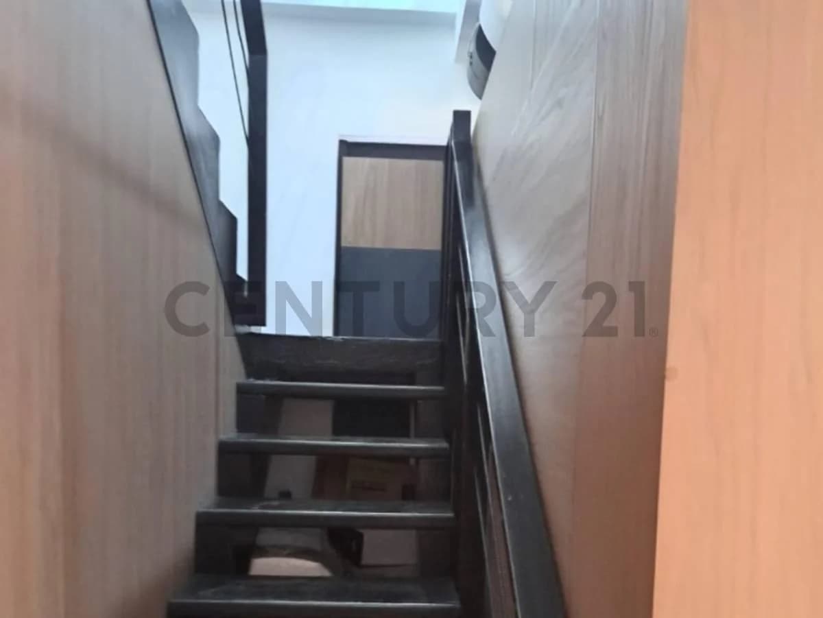 Venta Oficina Comercial en Edificio Plaza Proyecto, Vía Samborondón, Guayas — imagen 2