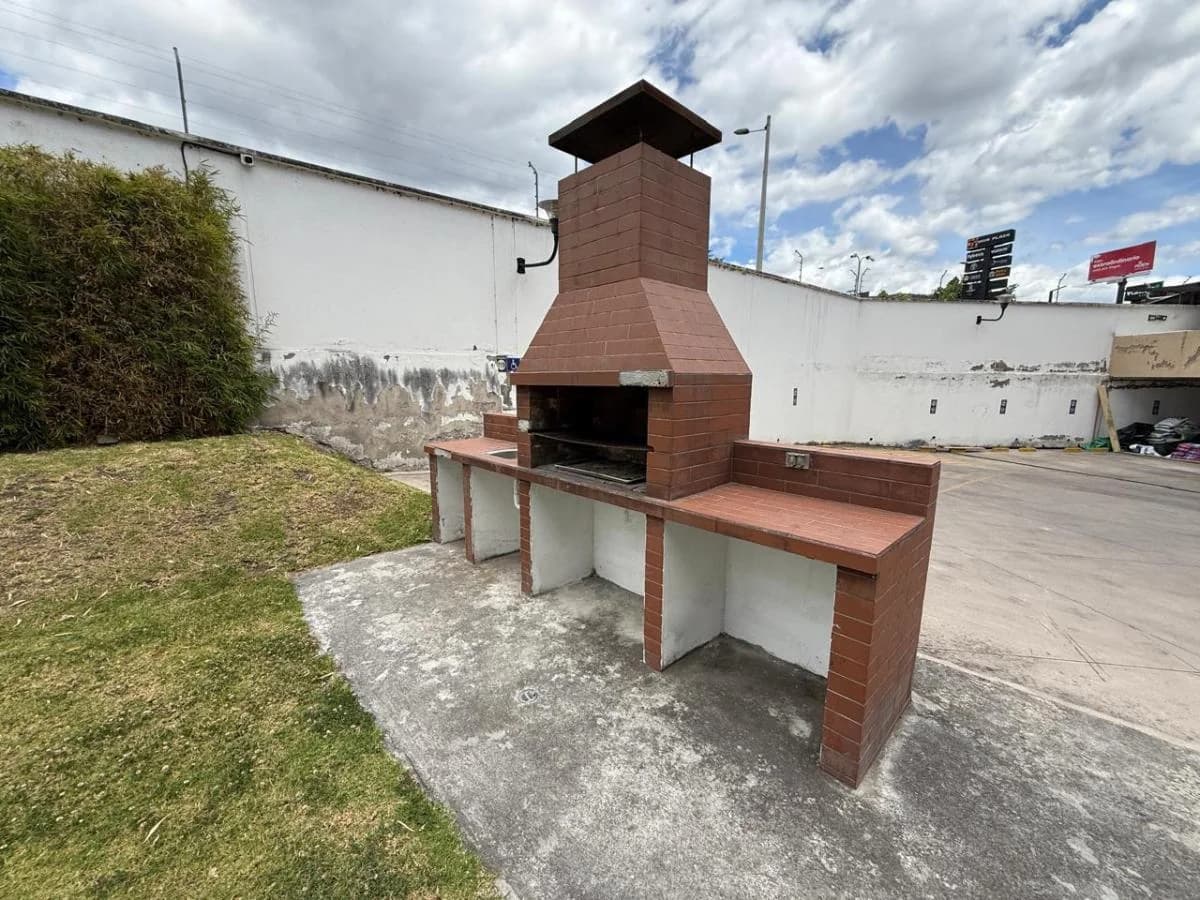 De Oportunidad, Venta de Departamento en Tumbaco – Cerca de La Ruta Viva — imagen 2