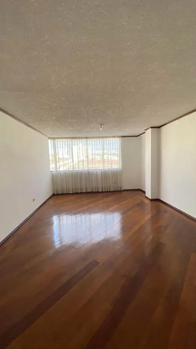 Vendo Departamento Abrigado, 3 Dorm., Garage: La Cofavi - La Rumiñahui — imagen 5