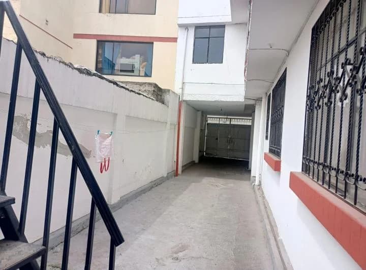 Vendo Casa Rentera en Cotocollao, Cdla. La Delicia — imagen 1