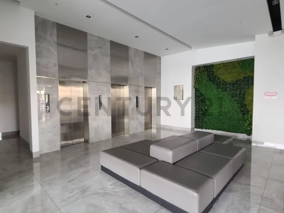 Venta de Oficina Comercial en Ciudad Millenium, La Aurora, Guayas — imagen 4