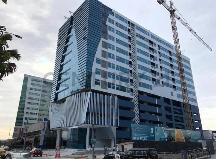 Venta de Consultorios en Torre Médica Solaris, Norte de Guayaquil, Guayas — imagen 1