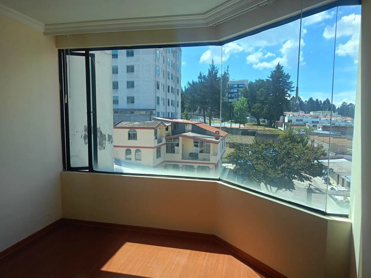 Departamento en Venta – Ponceano Alto | Amplio, Luminoso y con Vista Privilegiada — imagen 3