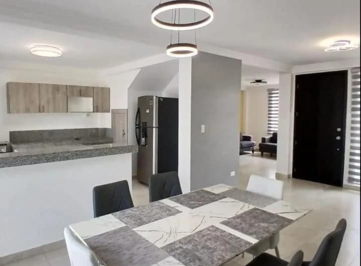 Casa Amoblada en Venta Urbanización La Joya Etapa Aguamarina Tato, Guayas — imagen 1