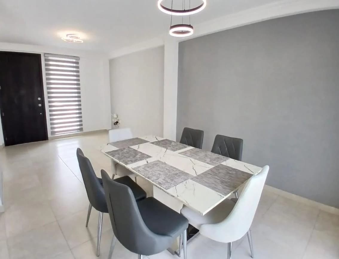 Casa Amoblada en Venta Urbanización La Joya Etapa Aguamarina Tato, Guayas — imagen 4