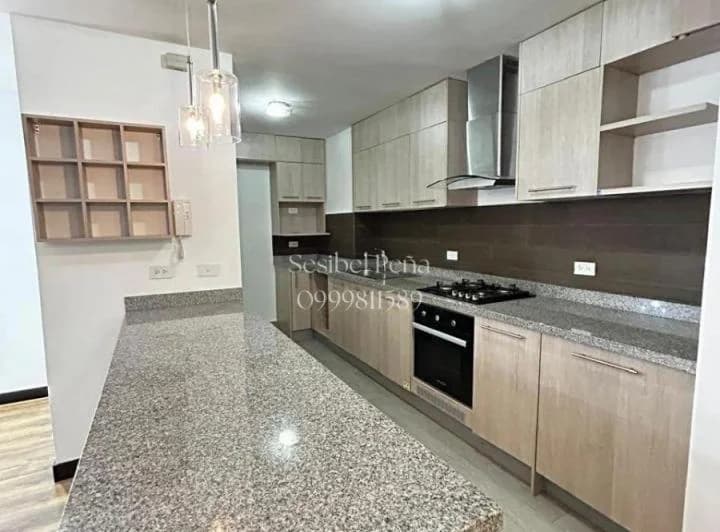 República Salvador Vendo Hermoso Departamento, 100 m², 2 Dorm., Amenities — imagen 1