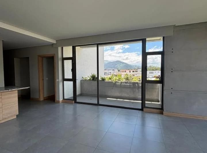 Penthouse por Estrenar en Venta – Cumbayá, Sector La Primavera Pr — imagen 1