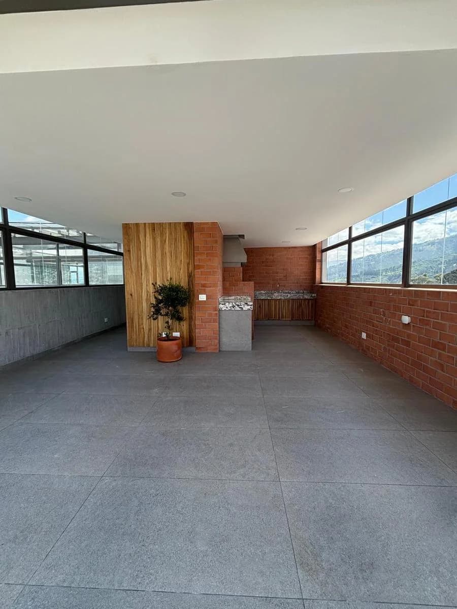 Penthouse por Estrenar en Venta – Cumbayá, Sector La Primavera Pr — imagen 4